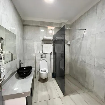 Deniz Kumburgaz 酒店 *